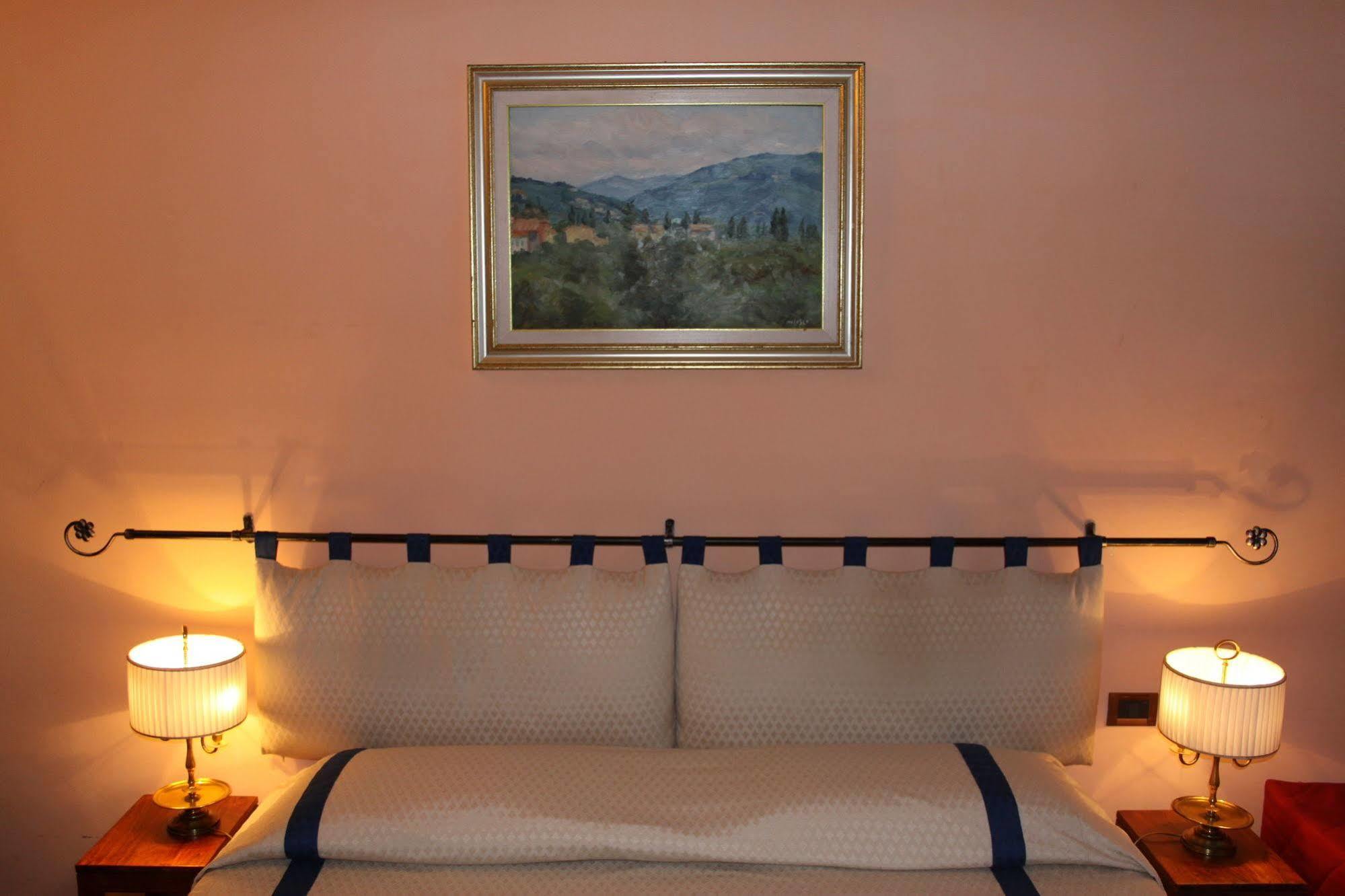 Residenza Cantagalli Couette-café 2*